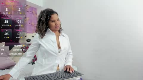 Snapshot of gabby_foox chatting on 15, 5, 2026 Gaby Fox online show from 15, 5, 2026