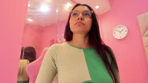 Snapshot of gabby_monroe chatting on 9, 7, 2026 Gabby online show from 9, 7, 2026