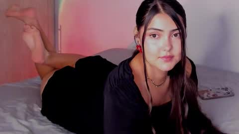 Snapshot of gabbyfoox chatting on 17, 5, 2026 gabbyfoox online show from 17, 5, 2026
