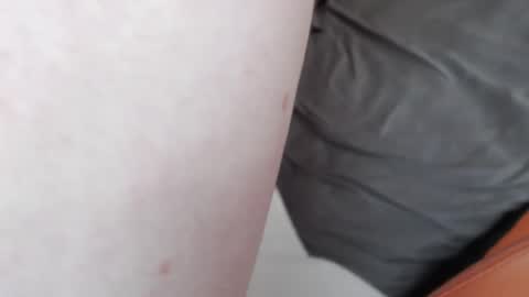 Gender Fluid Femboy online show from 17, 11, 2025