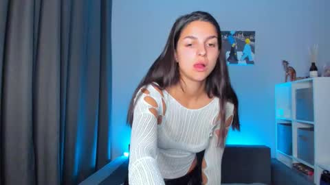 Snapshot of gabri_baby chatting on 18, 9, 2025 The next stream in car 1 december 10pm time in France online show from 18, 9, 2025