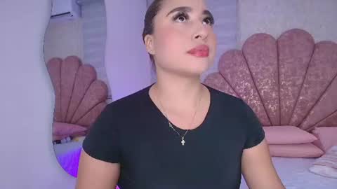Snapshot of gabriela_leone chatting on 15, 7, 2026 gabriela online show from 15, 7, 2026