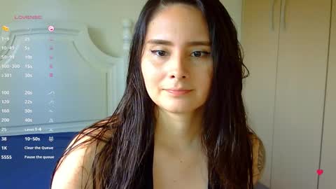 Snapshot of gabriela_miller_2 chatting on 7, 12, 2024 Gabriela Miller online show from 7, 12, 2024