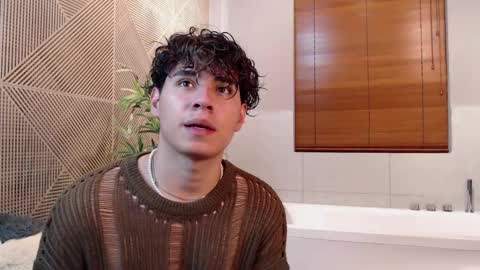 gabriell_ramirez_ online show from 9, 3, 2025