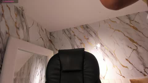 Snapshot of gabriellalee_ chatting on 21, 10, 2025 Gabriella Lee online show from 21, 10, 2025