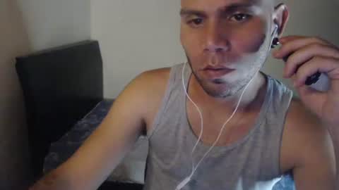 Snapshot of gabrielle_ramirez chatting on 7, 5, 2026 Gabriel online show from 7, 5, 2026