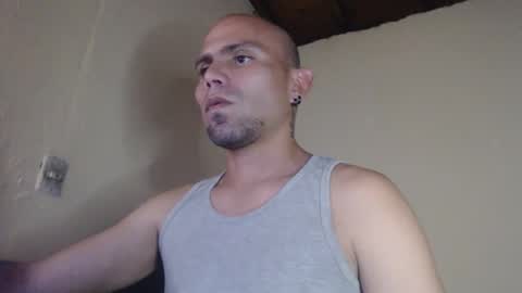 Snapshot of gabrielle_ramirez chatting on 4, 6, 2026 Gabriel online show from 4, 6, 2026