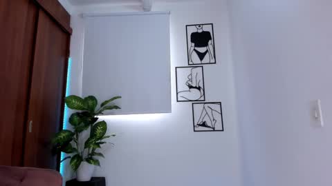 Snapshot of gaby_girl chatting on 14, 2, 2025 online show from 14, 2, 2025