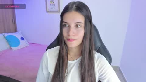 Snapshot of gaby_olsen chatting on 8, 1, 2025 Gabriela online show from 8, 1, 2025