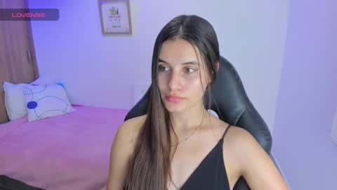 Snapshot of gaby_olsen chatting on 17, 1, 2025 Gabriela online show from 17, 1, 2025