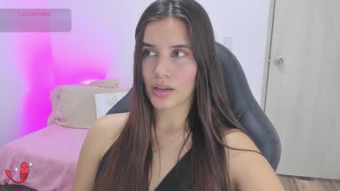 Snapshot of gaby_olsen chatting on 3, 2, 2025 Gabriela online show from 3, 2, 2025