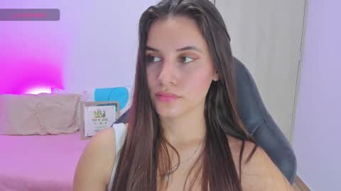 Snapshot of gaby_olsen chatting on 5, 2, 2025 Gabriela online show from 5, 2, 2025