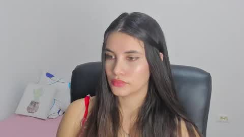 Snapshot of gaby_olsen chatting on 6, 11, 2025 Gabriela online show from 6, 11, 2025