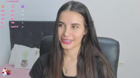 Snapshot of gaby_olsen chatting on 2, 12, 2025 Gabriela online show from 2, 12, 2025