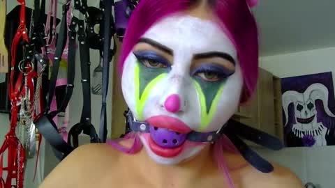 gabygumms online show from 16, 10, 2025