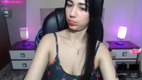 Snapshot of gabyy_cute_ chatting on 27, 11, 2025 GABYlIndependent model online show from 27, 11, 2025