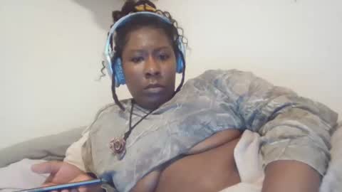 Snapshot of gaeabunny chatting on 20, 2, 2025 gaeabunny online show from 20, 2, 2025