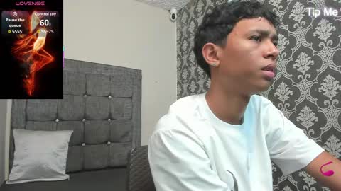 Snapshot of gael_d4v7 chatting on 5, 4, 2026 Gael online show from 5, 4, 2026