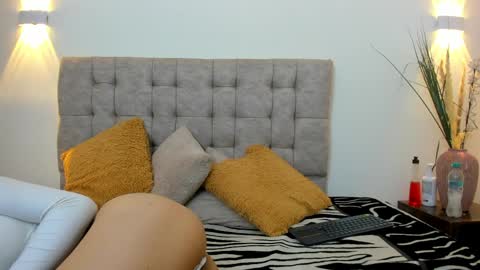 gaia_n_nix online show from 5, 4, 2026