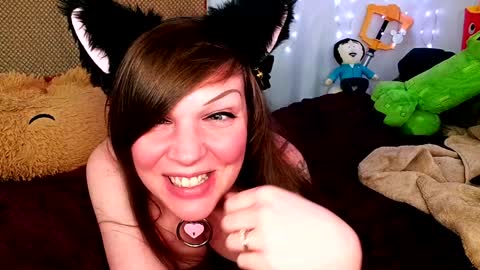 GamerGirlRoxy online show from 28, 1, 2025