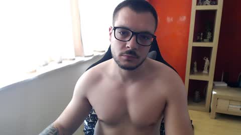 GangstaLover online show from 25, 6, 2026