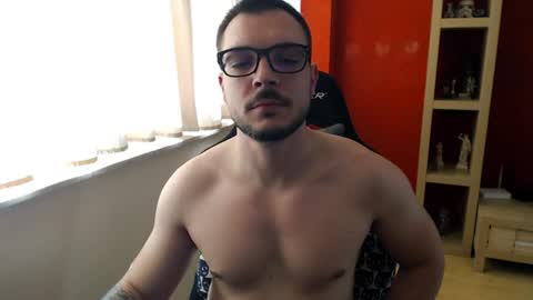 GangstaLover online show from 27, 6, 2026