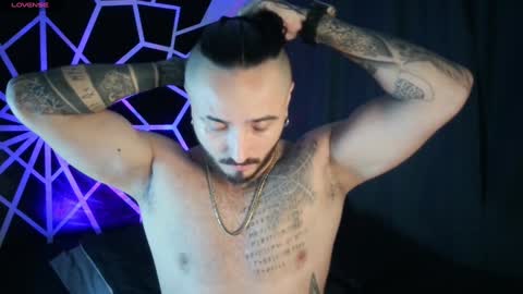 Chris  Dont forget to gift me thumb up Its very important to me and makes me happy AF  online show from 18, 1, 2025