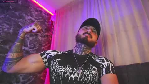 Snapshot of garbel09 chatting on 4, 5, 2026 Chris Dont forget to gift me thumb up Its very important to me and makes me happy AF online show from 4, 5, 2026