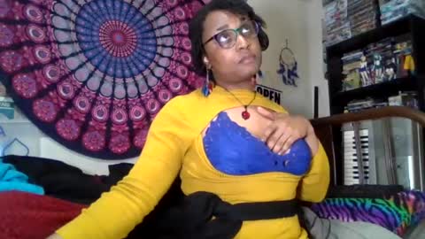 Snapshot of gardeniaspear chatting on 23, 6, 2026 Gardenia online show from 23, 6, 2026