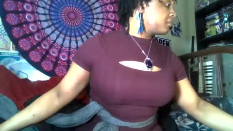 Snapshot of gardeniaspear chatting on 7, 7, 2026 Gardenia online show from 7, 7, 2026