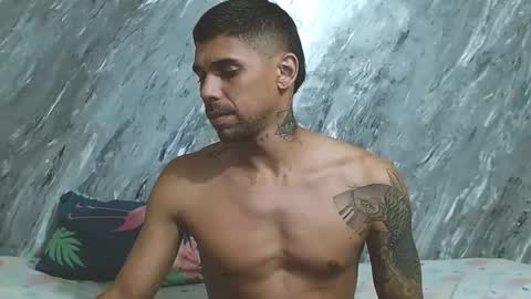 Snapshot of garotosweett chatting on 4, 10, 2025 garotosweett online show from 4, 10, 2025