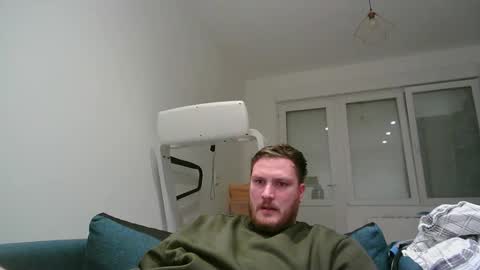 Snapshot of gary92 chatting on 18, 5, 2026 Marc online show from 18, 5, 2026