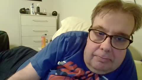 Snapshot of garyg930 chatting on 1, 5, 2026 Gary online show from 1, 5, 2026