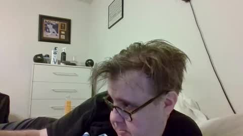 Snapshot of garyg930 chatting on 6, 5, 2026 Gary online show from 6, 5, 2026