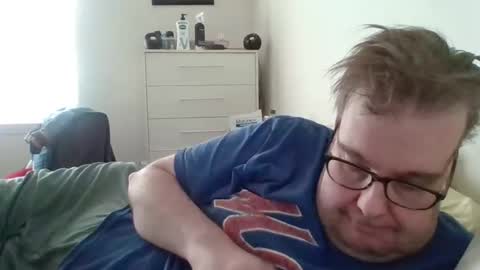Snapshot of garyg930 chatting on 8, 5, 2026 Gary online show from 8, 5, 2026