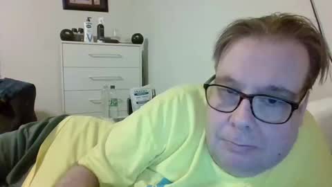 Snapshot of garyg930 chatting on 10, 5, 2026 Gary online show from 10, 5, 2026