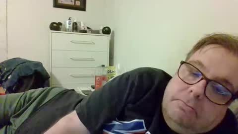Snapshot of garyg930 chatting on 22, 5, 2026 Gary online show from 22, 5, 2026
