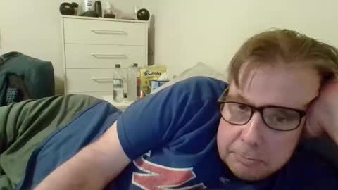 Snapshot of garyg930 chatting on 27, 5, 2026 Gary online show from 27, 5, 2026