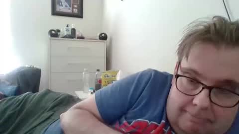Snapshot of garyg930 chatting on 28, 5, 2026 Gary online show from 28, 5, 2026