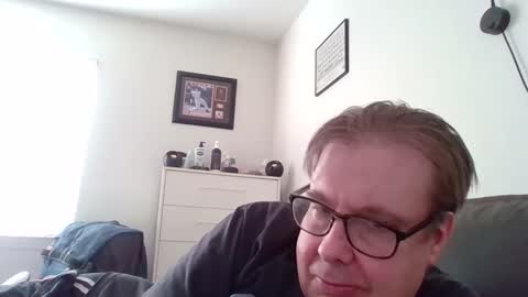 Snapshot of garyg930 chatting on 31, 5, 2026 Gary online show from 31, 5, 2026