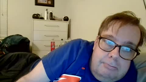Snapshot of garyg930 chatting on 28, 7, 2026 Gary online show from 28, 7, 2026