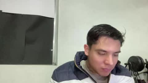 Snapshot of garypinepineapple chatting on 10, 6, 2026 garypinepineapple online show from 10, 6, 2026