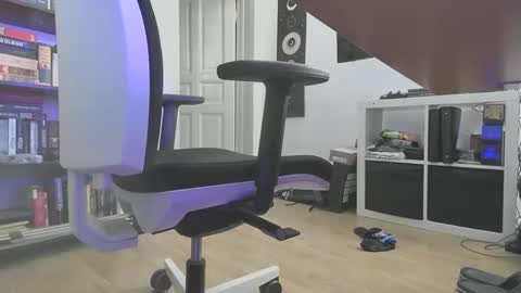 gaymer_play online show from 16, 2, 2025