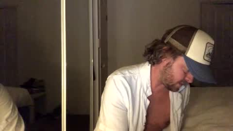 Snapshot of gcsurfer81 chatting on 3, 6, 2026 gcsurfer81 online show from 3, 6, 2026