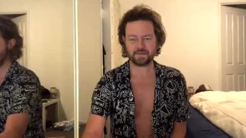 Snapshot of gcsurfer81 chatting on 12, 6, 2026 gcsurfer81 online show from 12, 6, 2026