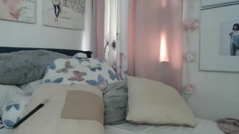 The Empress online show from 11, 3, 2026