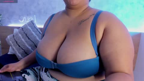 Snapshot of geminis_muentes chatting on 4, 1, 2025 geminis muentes online show from 4, 1, 2025