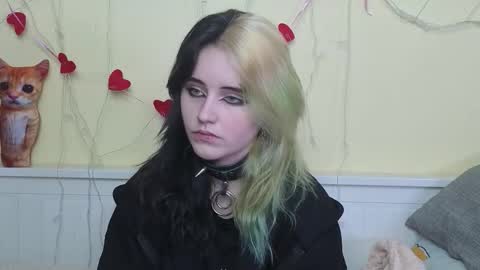 Ilona online show from 27, 10, 2025