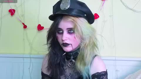 Ilona online show from 31, 10, 2025