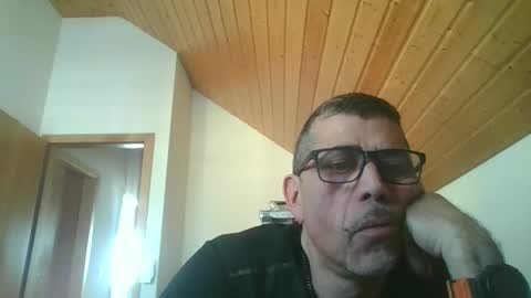 Gen online show from 16, 2, 2025